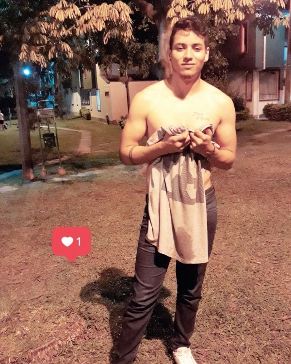 Santyelsexy +529841565045