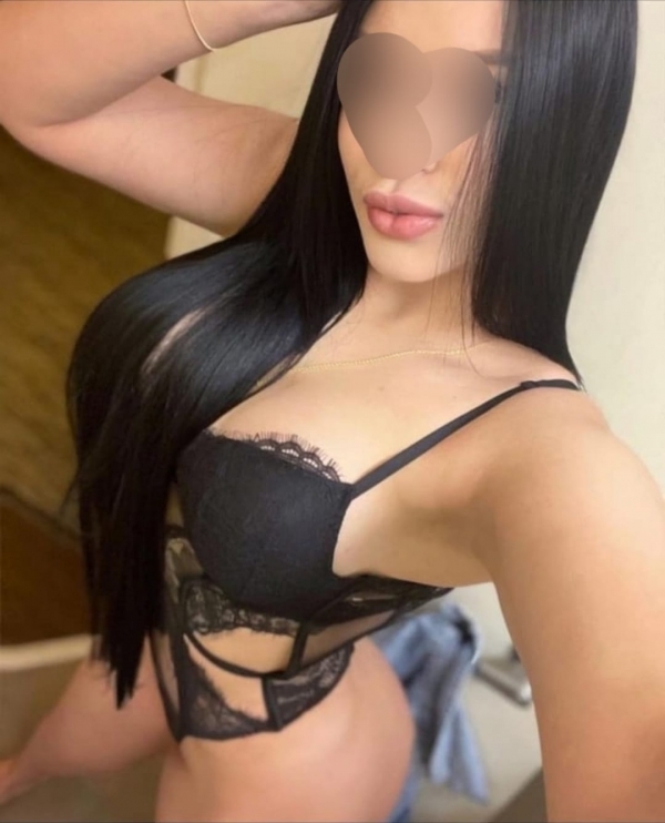 Pamela +52(551)3669-868