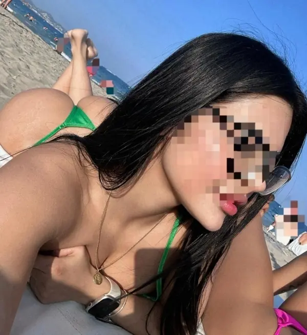 OLIVIA +52(551)6786-206