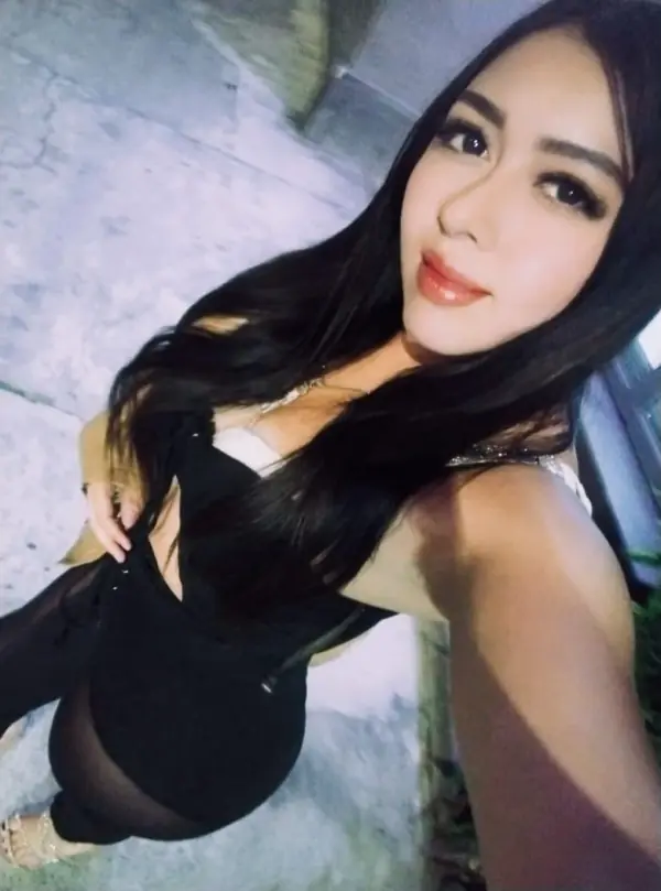 Dani +52(334)1836-832