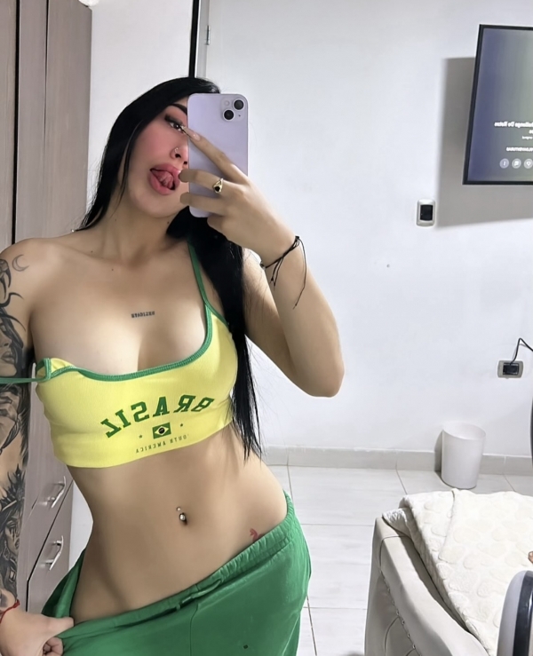 Kely +52(565)7945-947