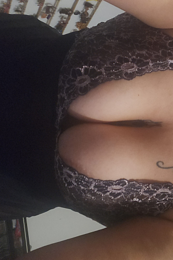 Lilith +52(442)7453-746