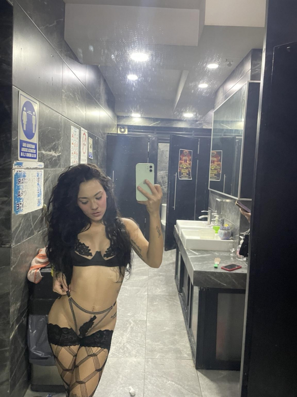 Kemely +52(962)6303-220
